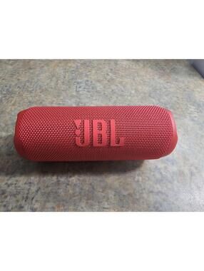 JBL Flip6 Portable Waterproof Speaker - Red